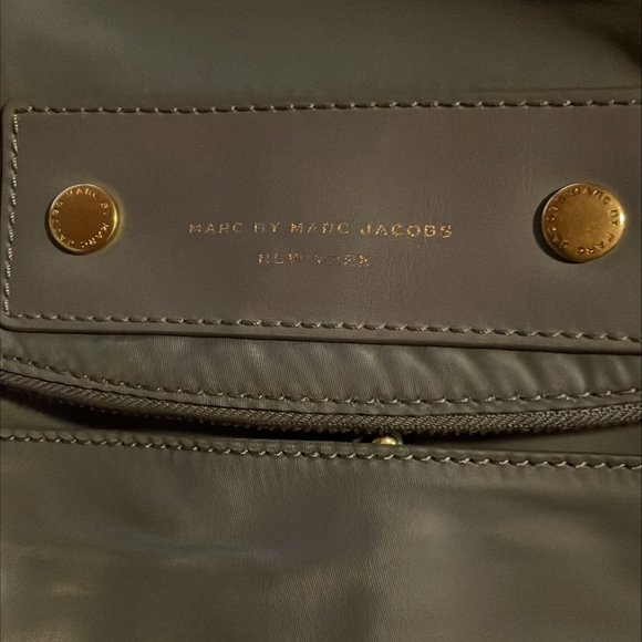 Marc By Marc Jacobs - Picture 2 of 7